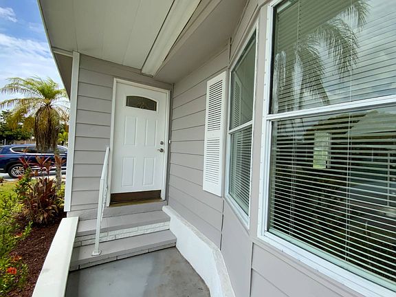 4th image of 5729 Scarborough Ln