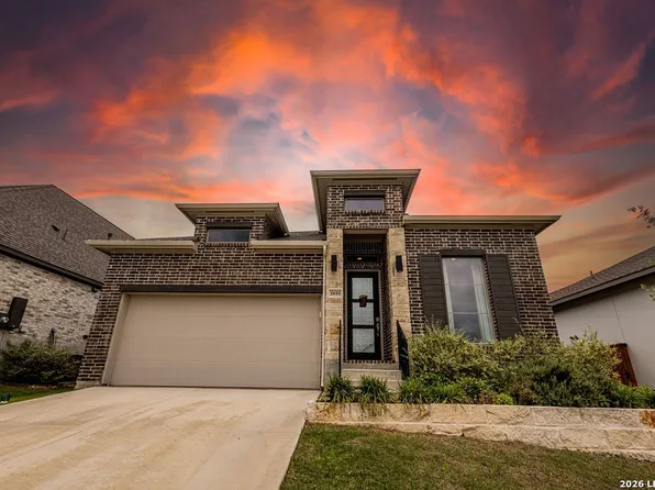 1855 Cowbird Ave, New Braunfels, TX 78132