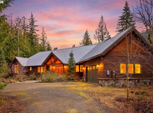 20680 E Glacier View Rd, Rhododendron, OR