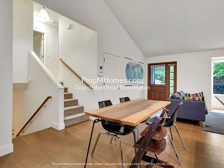 605 SW Arboretum Cir — Photo 13