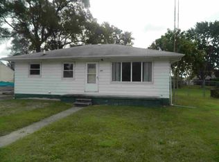 905 Patterson Dr, Monroe, MI 48161