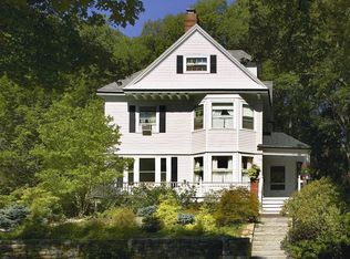 115 Windermere Rd, Newton, MA 02466