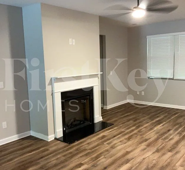 120 Ella Dr — Photo 3