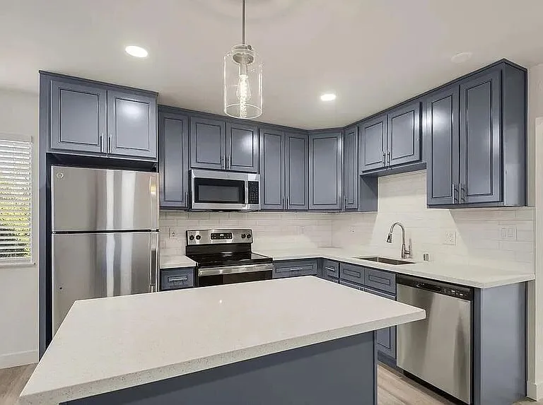 1739 Addison St #5 — Photo 3