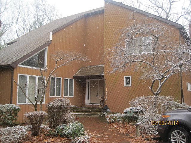 1st image of 900 Cross St