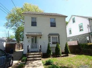 162 Harvard St, Hempstead, NY 11550