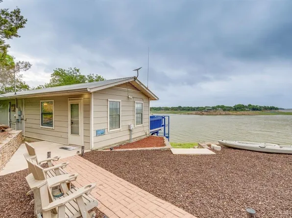 603 Waterway Ln, Burnet, TX 78611