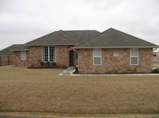 1110 Hershel Dr, Elgin, OK 73538