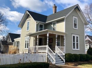 125 W Lake St, Barrington, IL 60010