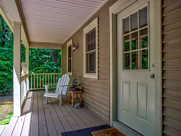 6-web-or-mls-6187-bayou-trail_10062025