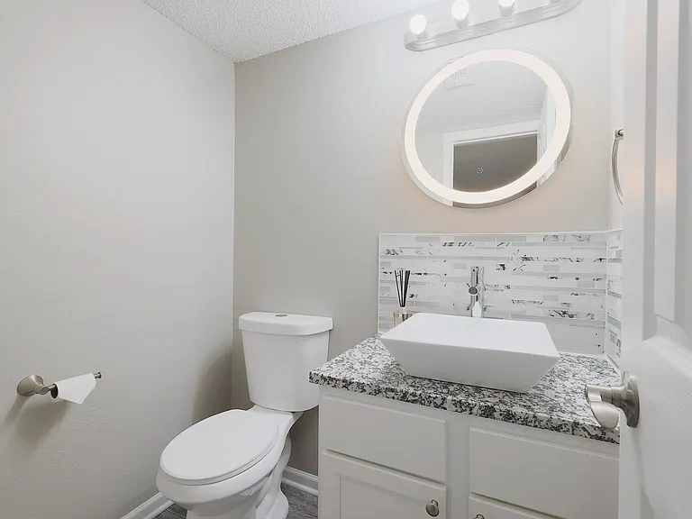 Chestnut Heights Townhomes — Photo 20