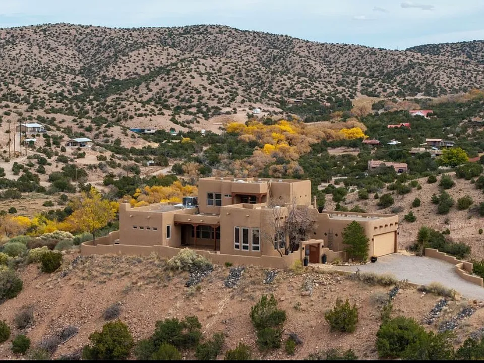 Camino De Las Brisas Placitas Nm