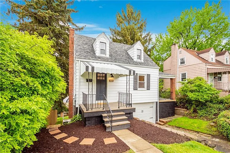 1114 Cloverfield Dr photo 1