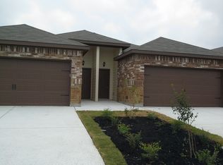 2536 Pioneer Rd, Seguin, TX 78155