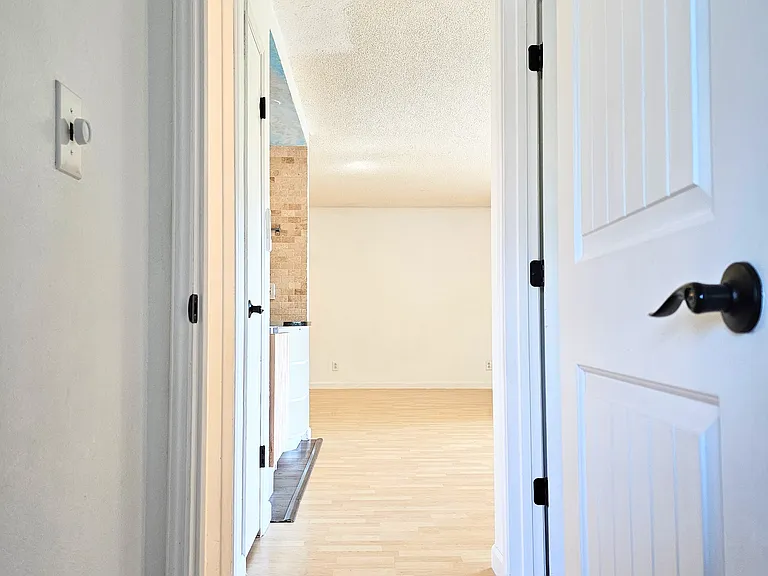 16850 SW Gleneagle Dr — Photo 23