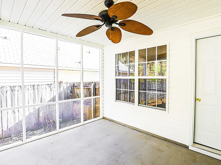 4531 Derryclare Ln — Photo 12