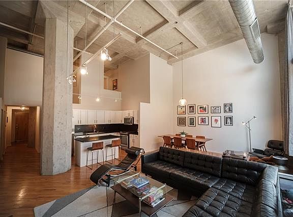 4th image of 2107 Grand Blvd APT 204