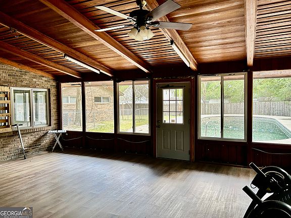2nd image of 99 Holly Rd