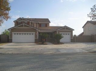 30207 Centro Vis, Highland, CA 92346