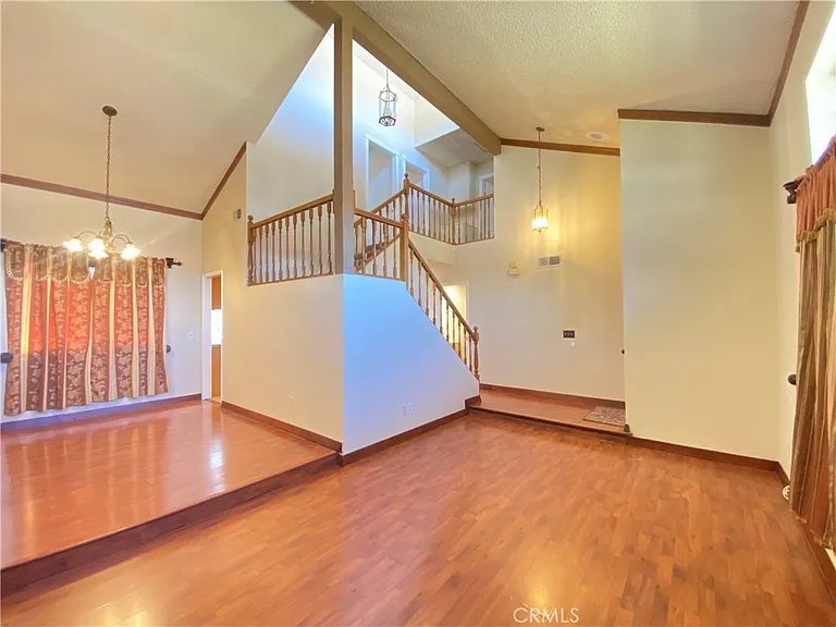 12044 Champlain St — Photo 4