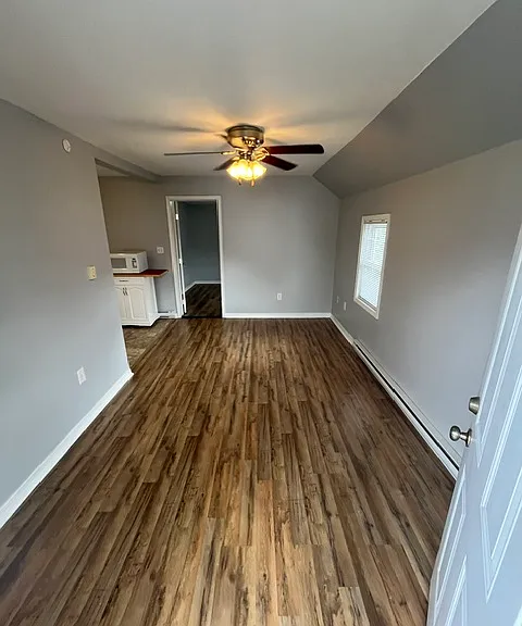 827 Lincoln St #2 — Photo 1