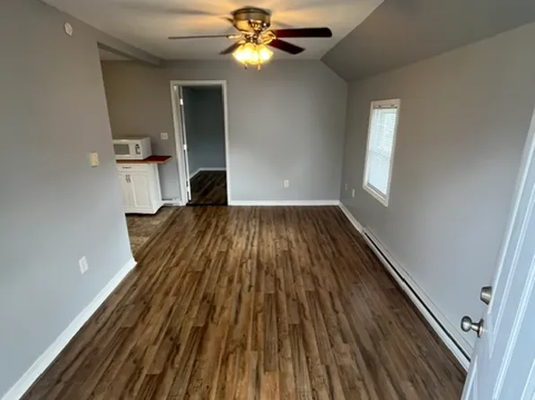 827 Lincoln St APT 2, Scranton, PA 18519