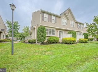 5203 Essex Ln, Mount Laurel, NJ 08054