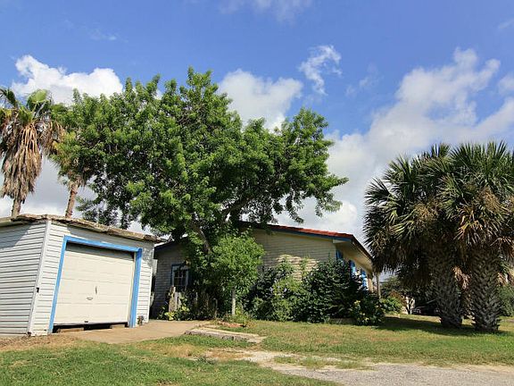 4th image of 300 S Gulf St