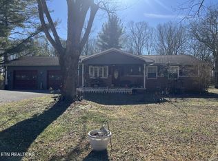 715 Robin Dr, New Tazewell, TN 37825