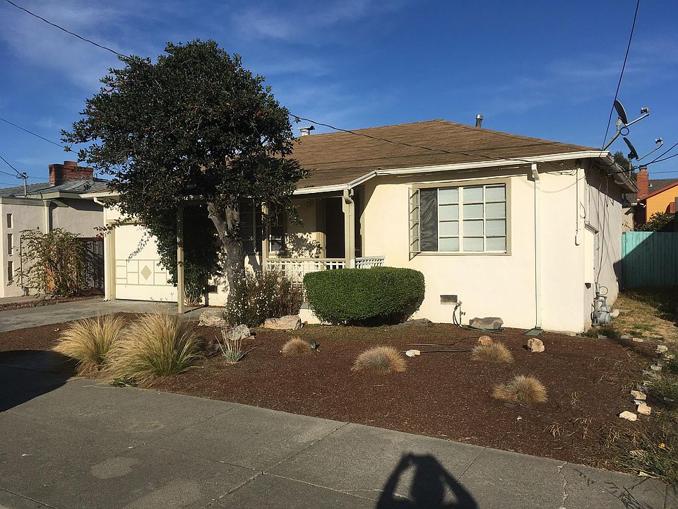 1st image of 850 29th St