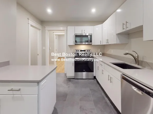33 Portsmouth St APT 1L, Cambridge, MA 02141