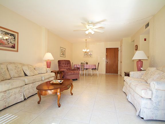 3rd image of 3800 Saxon Dr APT 53c