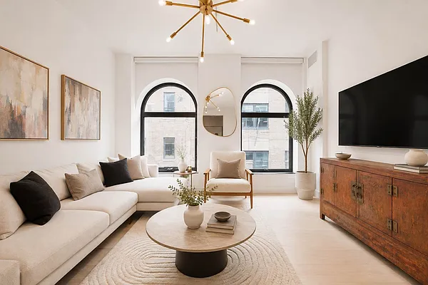Living room, photo 2