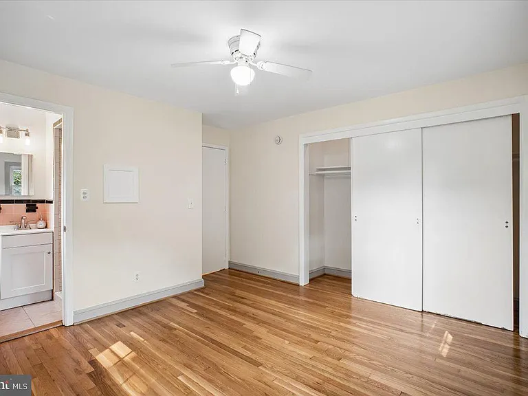 3227 Sherry Ct — Photo 15
