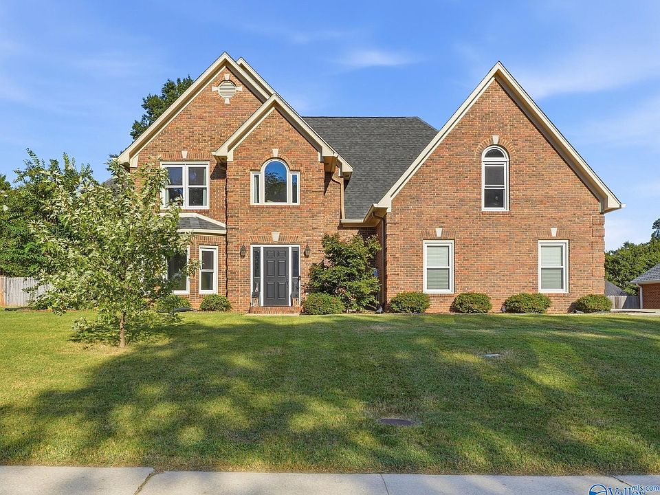 1st image of 3308 Cedarhurst Dr SW