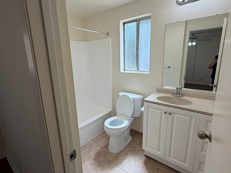 4857 College Ave #8 — Photo 6