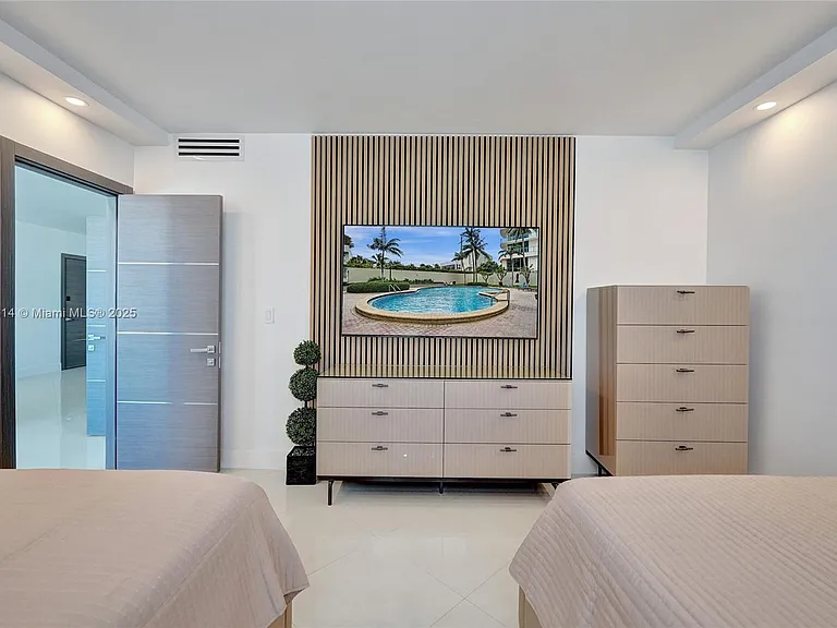 4001 S Ocean Dr #16P — Photo 35