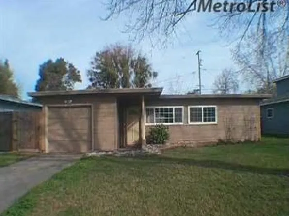 2039 W Calhoun Way, Stockton, CA 95207