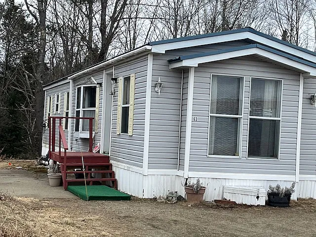 2 bed, $1,100 — Photo 1