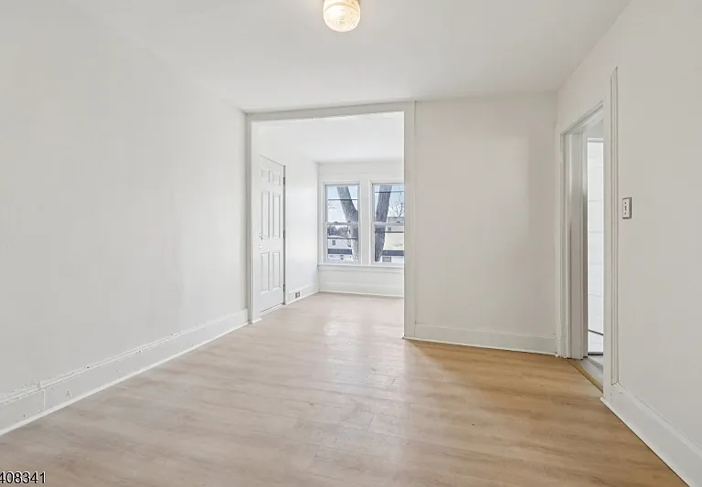 66 N Washington Ave #1 — Photo 12