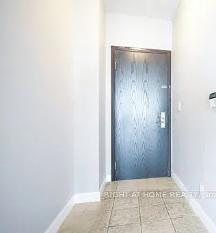 80 Absolute Ave — Photo 4