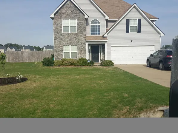 16 Navajo Trl, Fort Mitchell, AL 36856