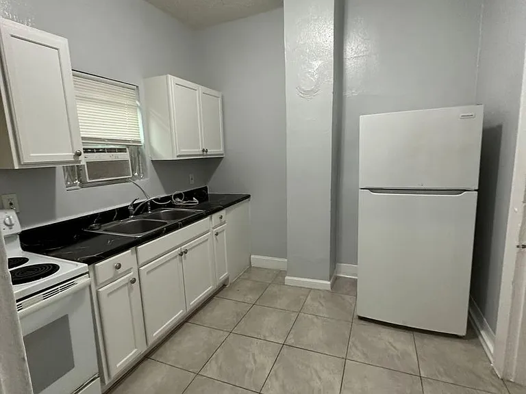 707 Franklin St — Photo 1