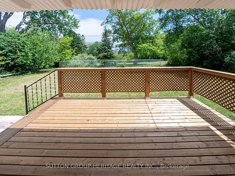 661 Annland St — Photo 20
