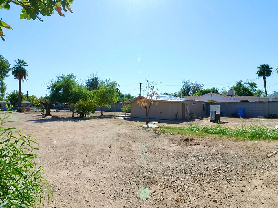 1st image of 2632 W MORTEN Avenue