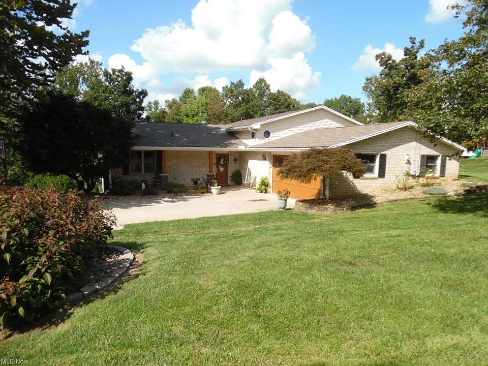 1st image of 117 Deerwalk Cir