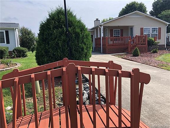 3rd image of 249 White Ash Cir