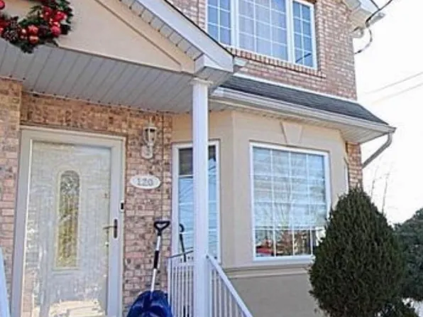 120 Aviston St, Staten Island, NY 10306