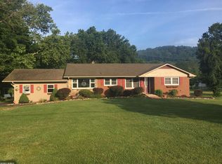 1847 Alleghany Spring Rd, Shawsville, VA 24162