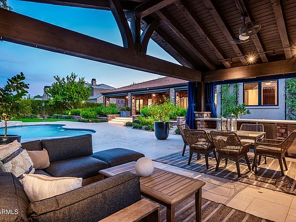4th image of 2026 E AVENIDA DEL VALLE Court